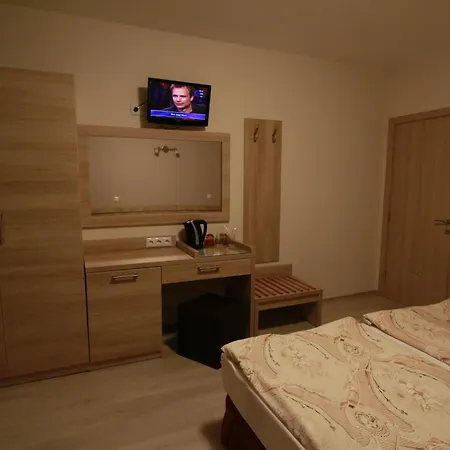 Dobi Guest house 3*