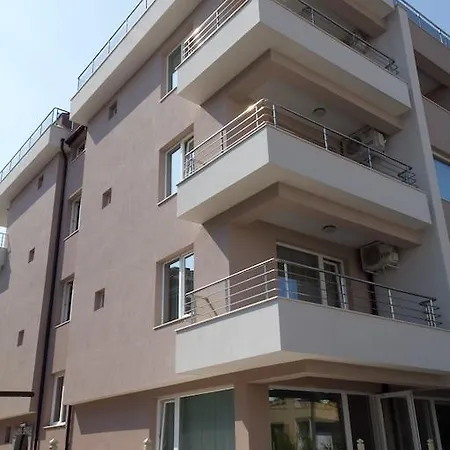 Guest house Dobi Primorsko